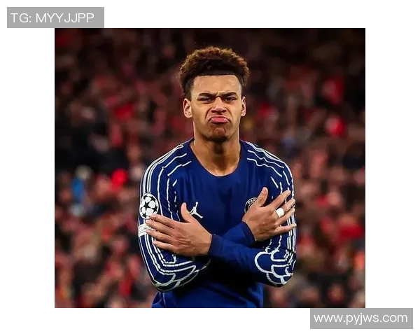 高清足球女球星头像集锦展示展现独特魅力与竞技风采 高清足球女球星头像集锦展示展现独特魅力与竞技风采